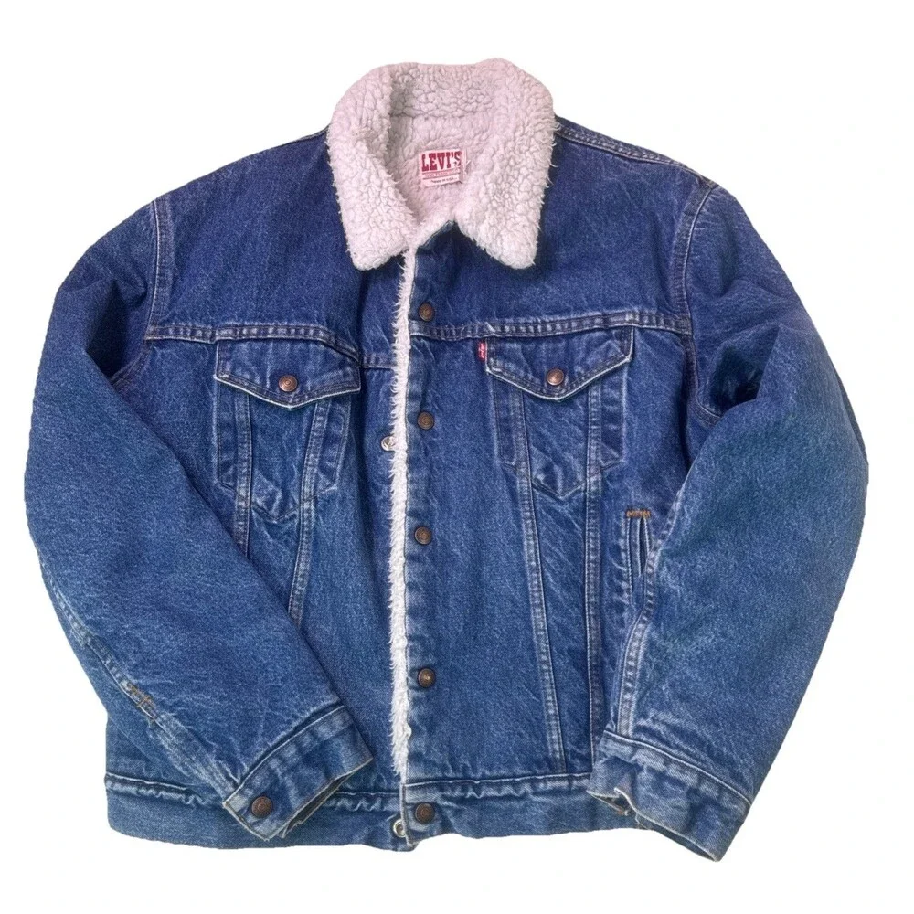 Vintage 80’s Levi’s Denim Sherpa Lined Trucker Jacket men’s size 42